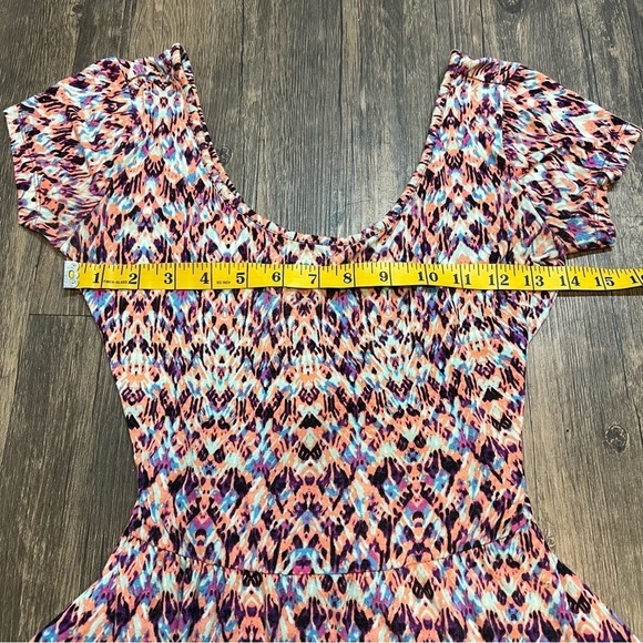 Women’s Colorful Fit and Flare Mini Dress with Open Cut Out back Size XS - Picture 8 of 9